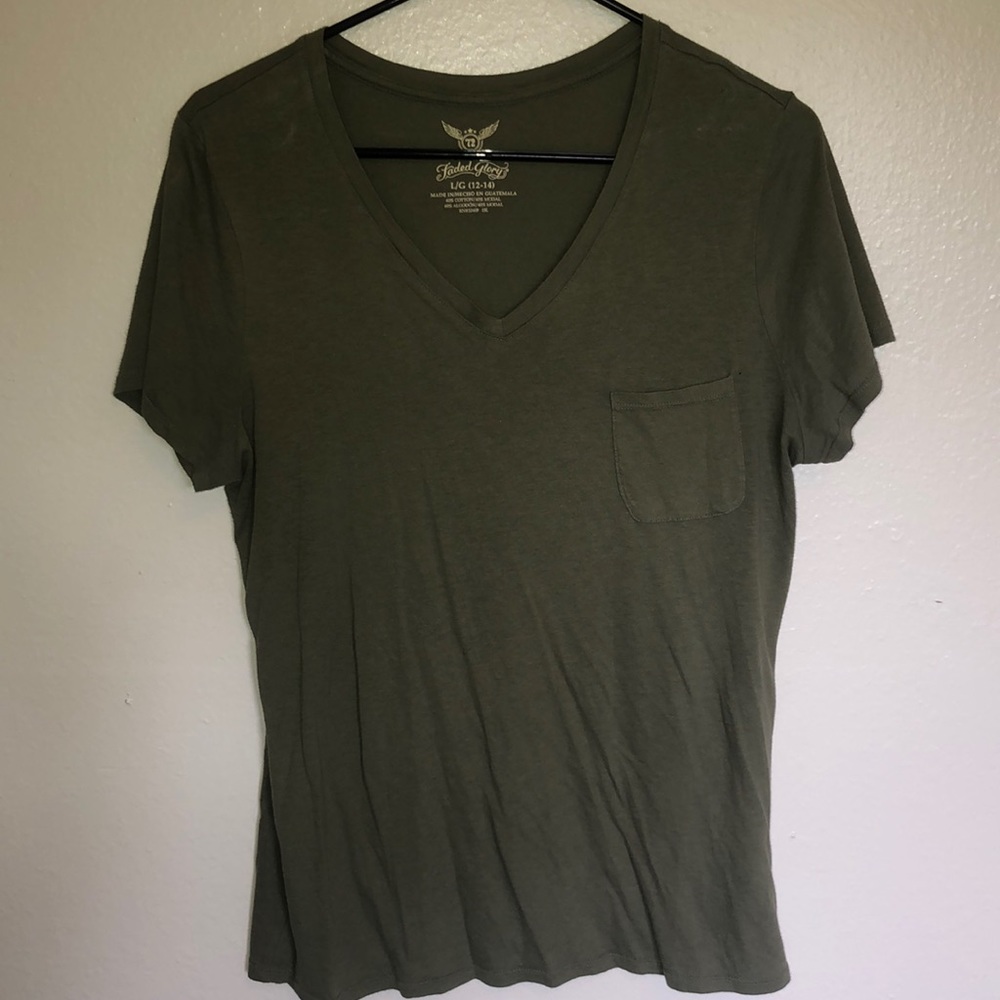Pocket tee